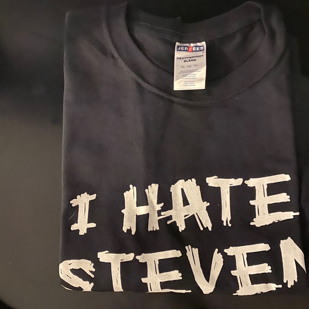 I hate Steven singer T-shirt